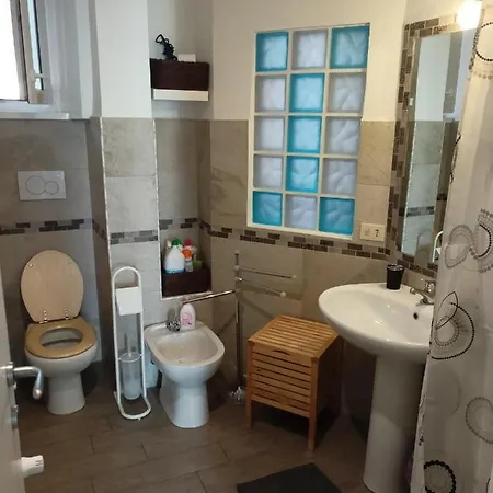 Appartamento A Casa Di Edi